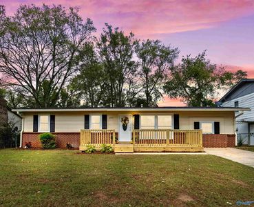 2717 Washington St NW