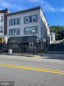 29-31 N Front St