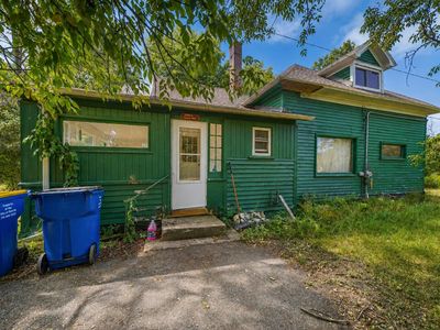 2109 Logan Ave