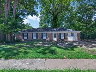 1049 E Little Back River Rd