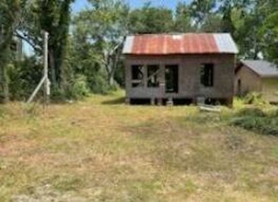 Property at 305 E 1st North St, Summerville, SC