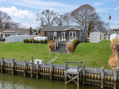 7 Whiting Rd
