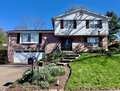 164 Penhurst Dr