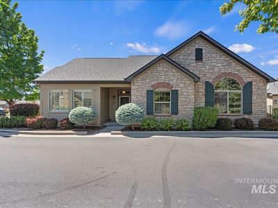 2958 N Cloverdale Rd