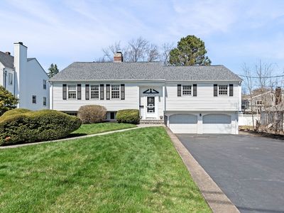 295 Lowell St