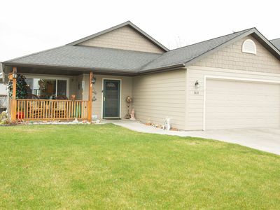 160 Meadow Dr