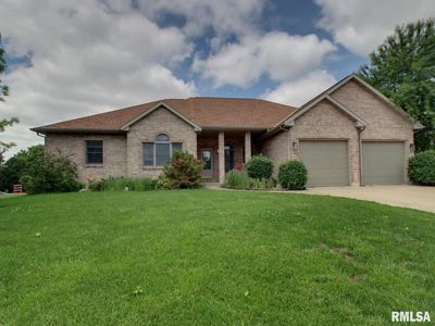 3321 Genevieve Dr