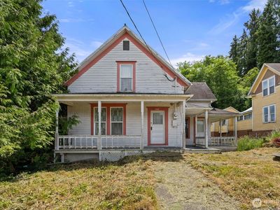 Property at 212 Alder Street, South Bend, WA