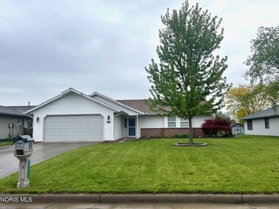 1609 Colonial Ln