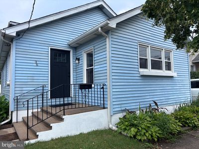 36 Arbor Ave