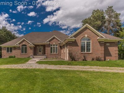 7893 Lantern Dr