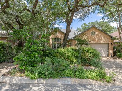 2039 Thicket Trail Dr