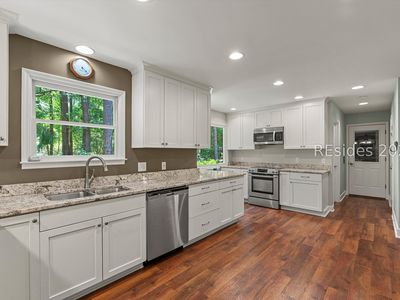54 Edgewood Dr