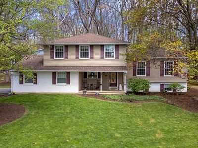 679 Devonshire Dr