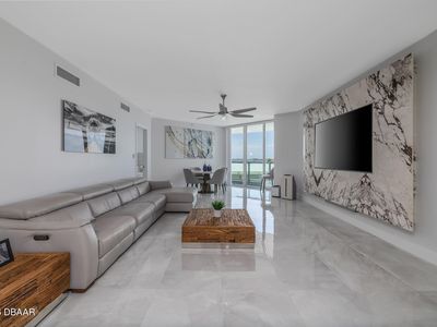 241 Riverside Dr Unit 408