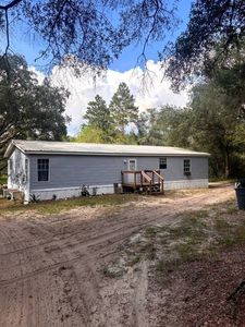 Property at 158 Cue Lake Dr, Hawthorne, FL