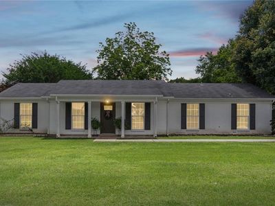 6711 Highmont Dr