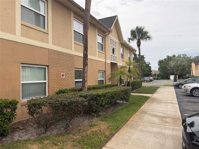 9800 Turf Way APT 1