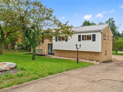 8 Sierra Dr