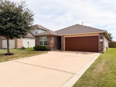13106 Lucy Grove Ln