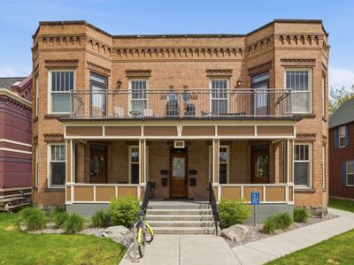 432 W Spruce St APT 201