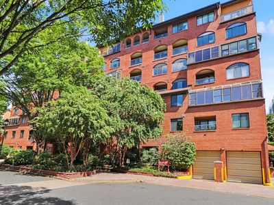 1029 N Stuart St APT 523