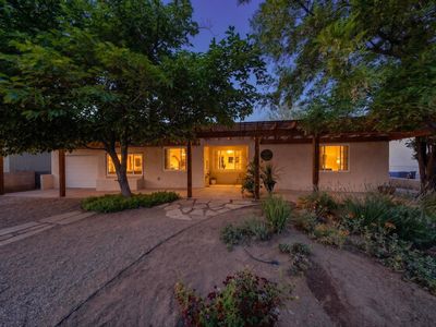 510 Aliso Dr SE