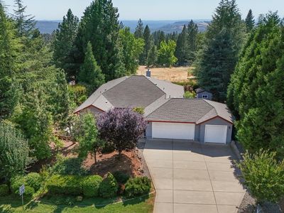 3546 Camino Hills Dr