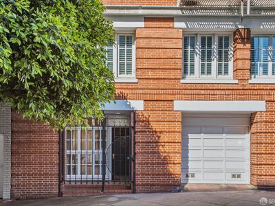 2001 Sacramento St APT 9