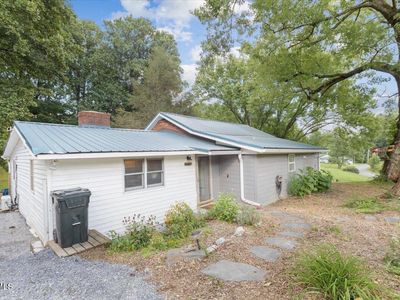 160 Sycamore Dr