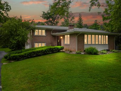 15 Campus View Drive