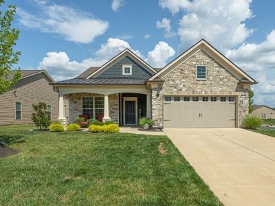 2212 Henderson Dr