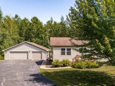 4368 Jamie Dr