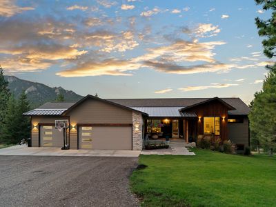 20 Juniper Ln