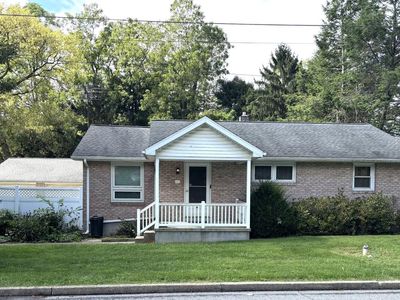 401 Noble St