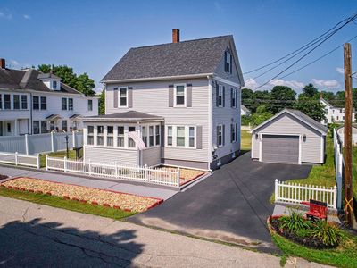 20 Dewey Street