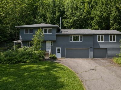12 Ivy Lane