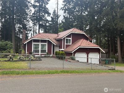 3753 NW Highland Court