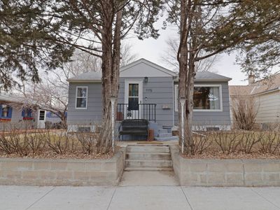 1115 2nd St NE