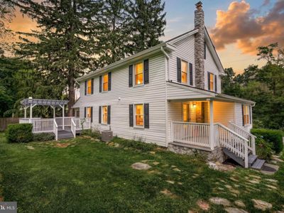 Property at 380 Fruitlyn Dr, Dallastown, PA