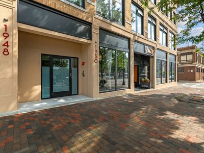 1950 Washington St APT 4G