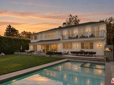 1232 Corsica Dr