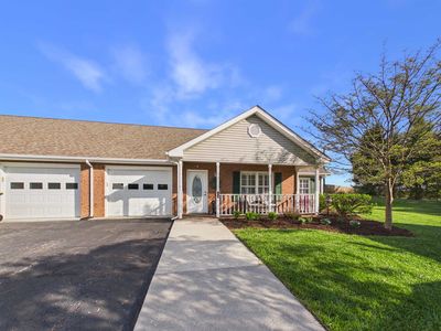 232 Wheatland Ct NE