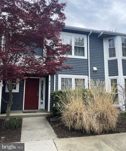 7 Mizzen Ct