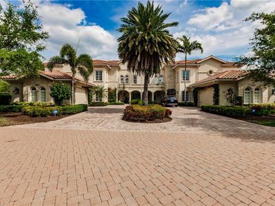 2321 Residence Cir UNIT 101