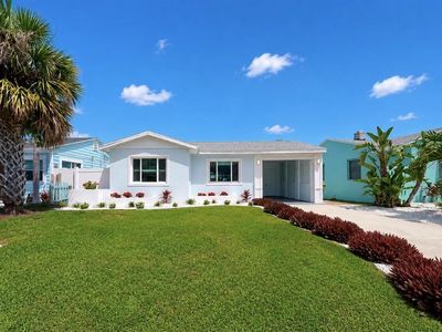 Property at 480 S Bayshore Dr, Madeira Beach, FL