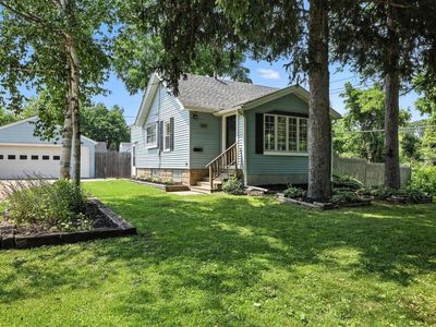 1907 South 94th STREET