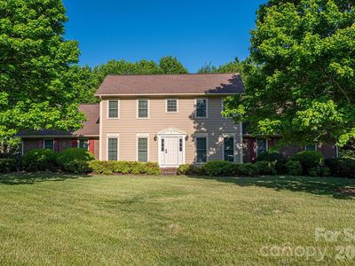 1520 Stableview Dr