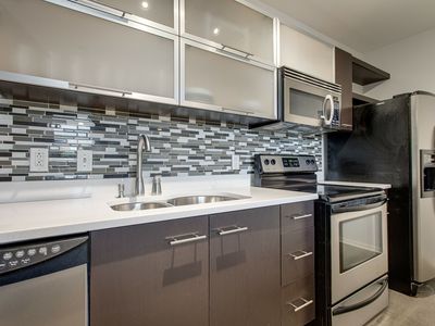 2115 Yeaman Pl APT 216