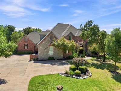 432 Hollowdale